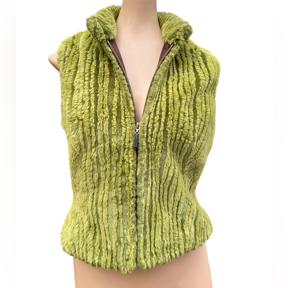 Tsunami faux fur green vest size xs